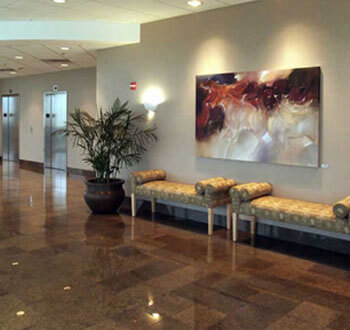 Picture of Dr. Araya's waiting room